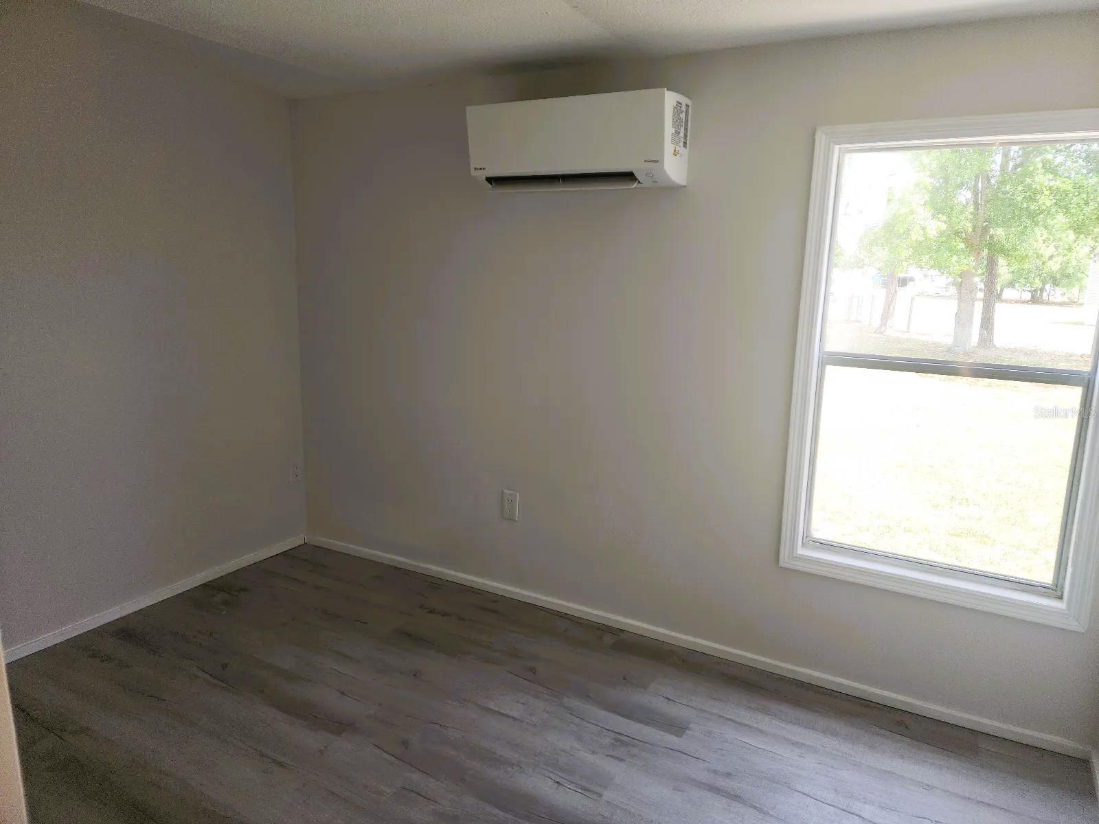 FLA DEV CO SUB - Residential Lease