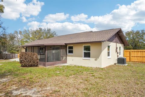 Tiny photo for 9660 SE 121st Place, Belleview, FL 34420 (MLS # OM720019)