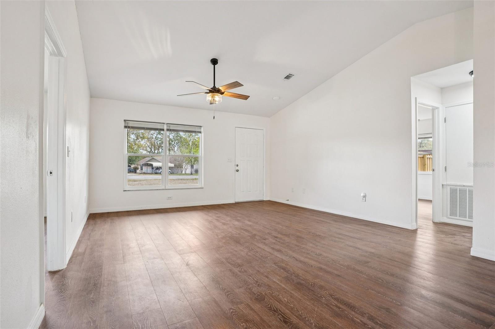 JOG ACRES - Residential