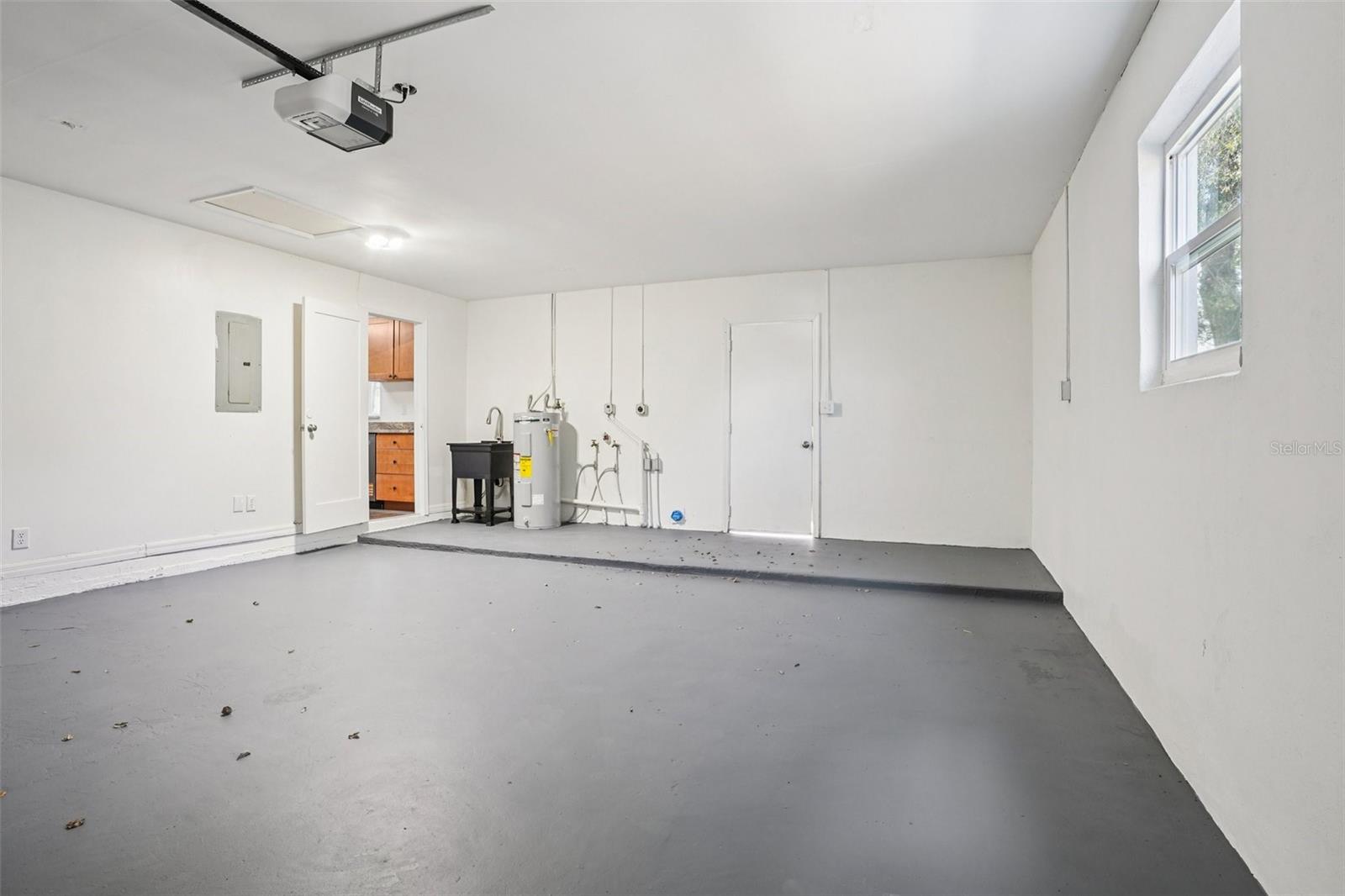 JOG ACRES - Residential