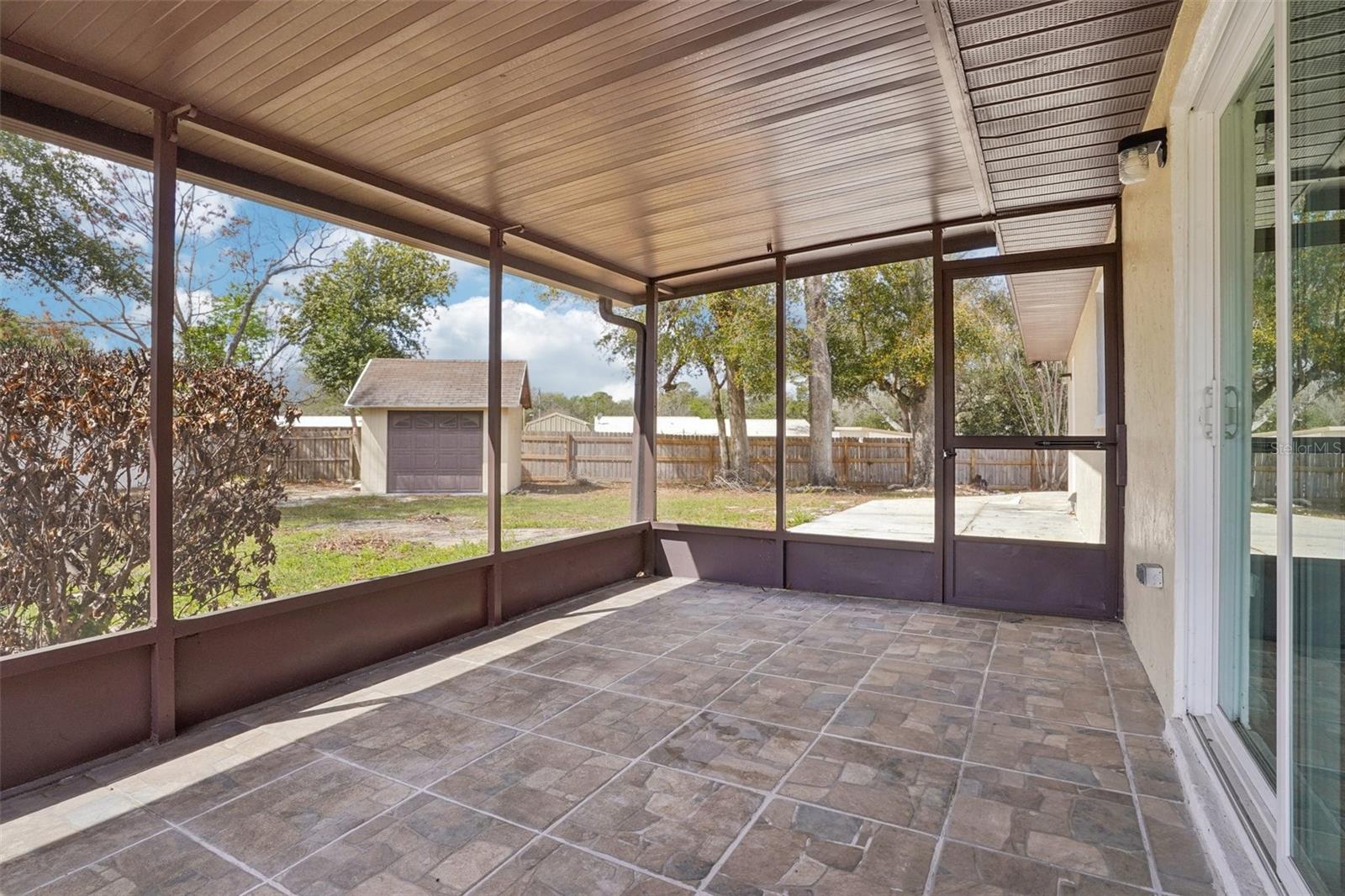 JOG ACRES - Residential