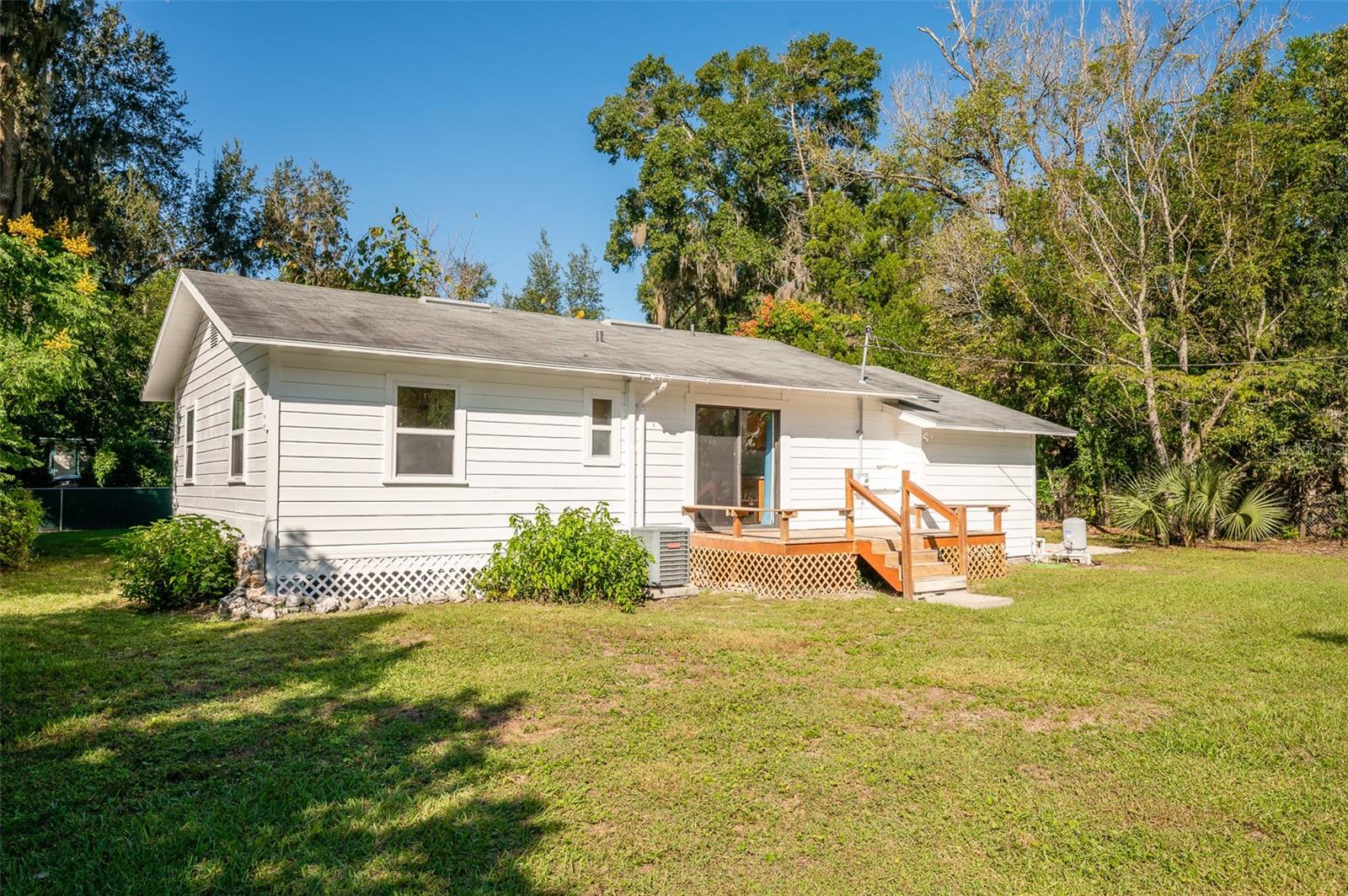 GREEN ACRES - Residential