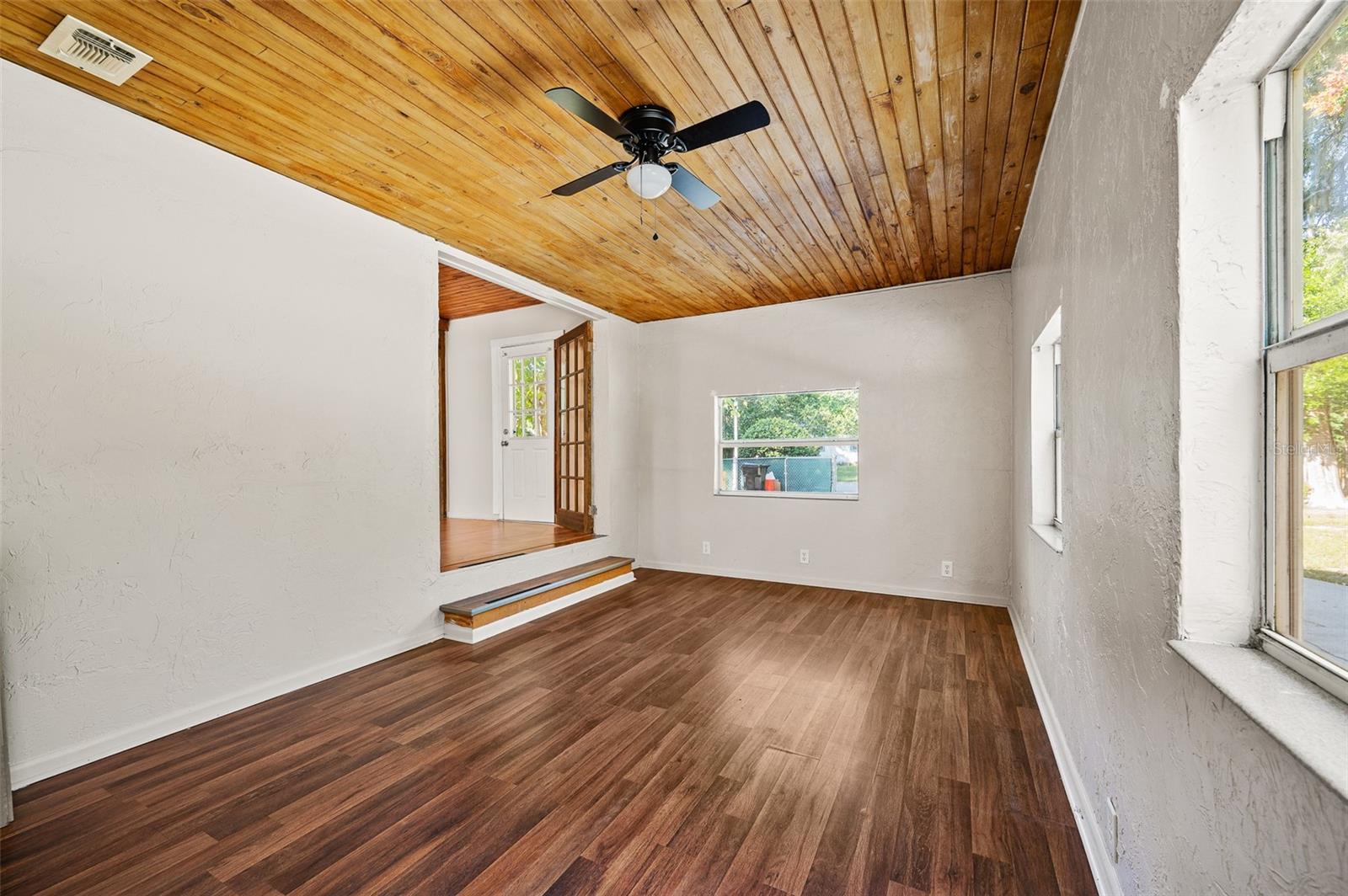 GREEN ACRES - Residential