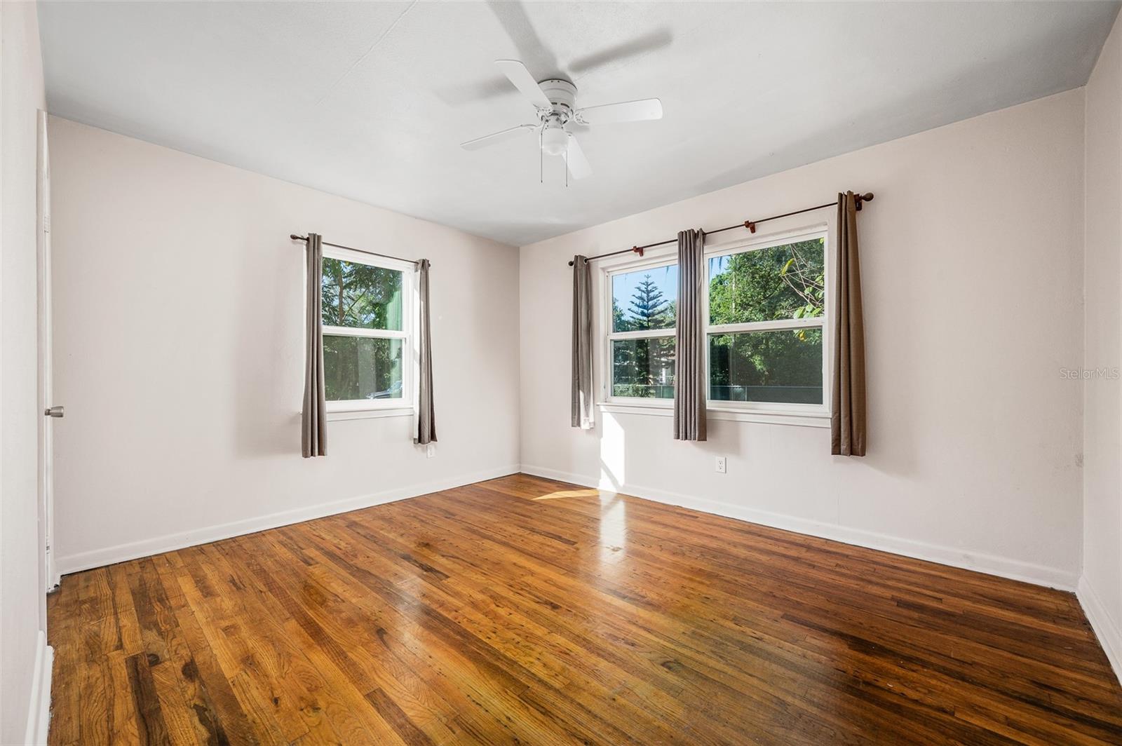 GREEN ACRES - Residential