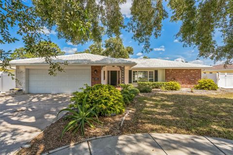 2521 CARLISLE PLACE SARASOTA FL 34231
