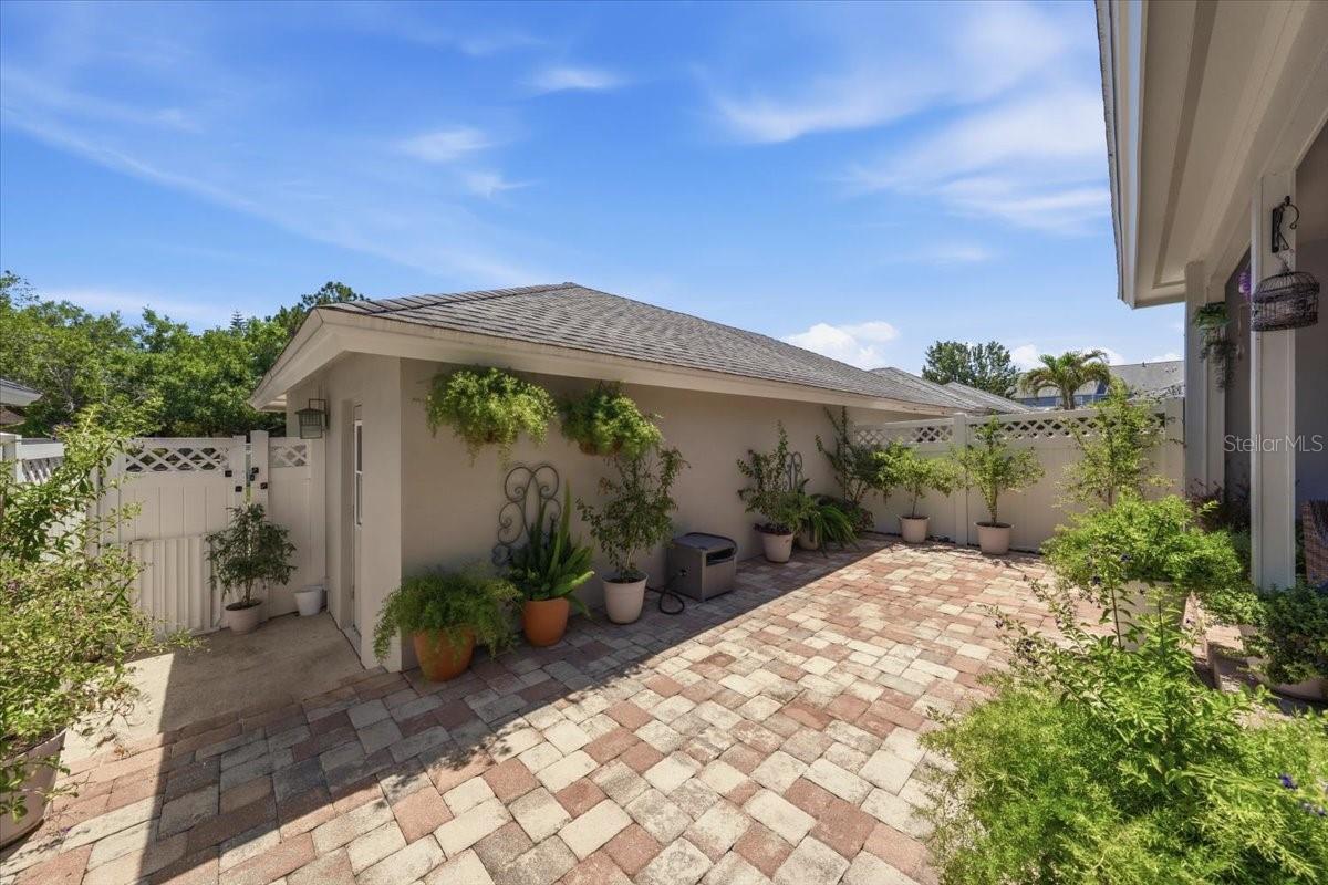 WESTCHASE - Residential