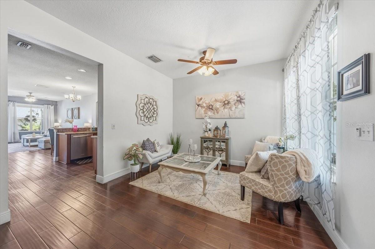 9606 ROYCE DRIVE