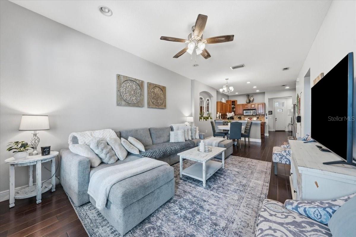 WESTCHASE - Residential