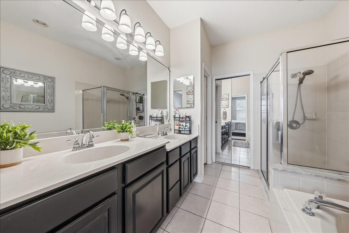 WESTCHASE - Residential