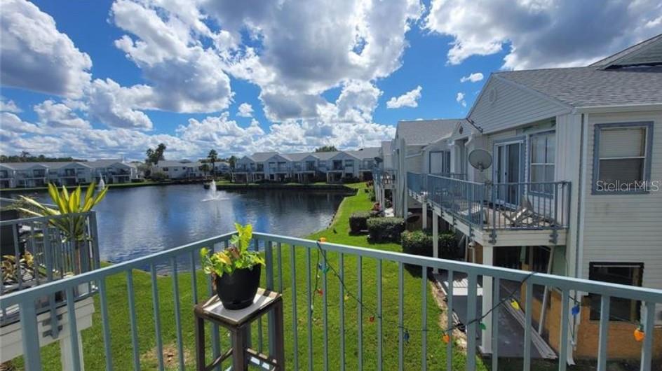 DOCKSIDE CONDO - Residential