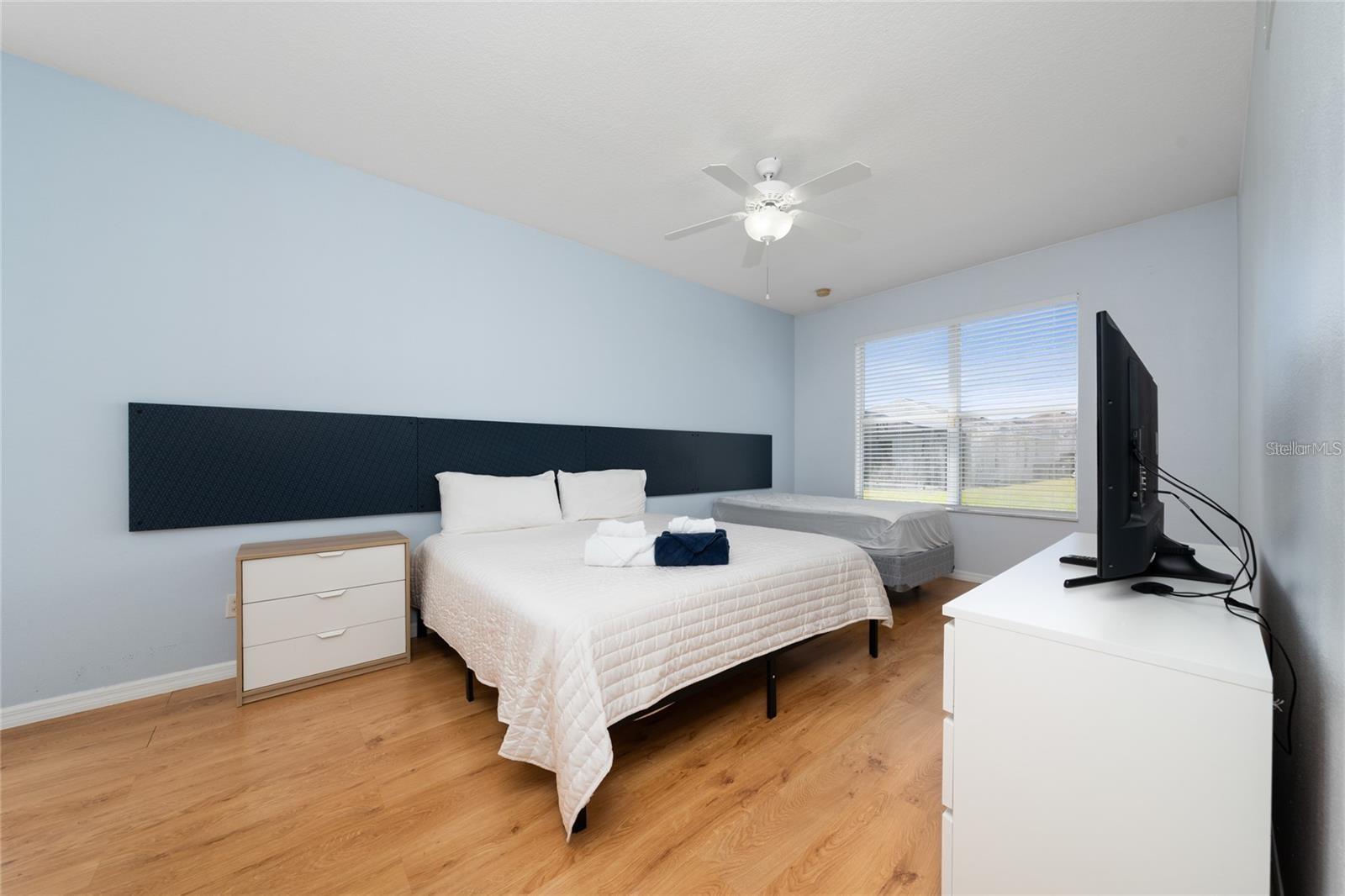 CRYSTAL COVE RESORT - Residential