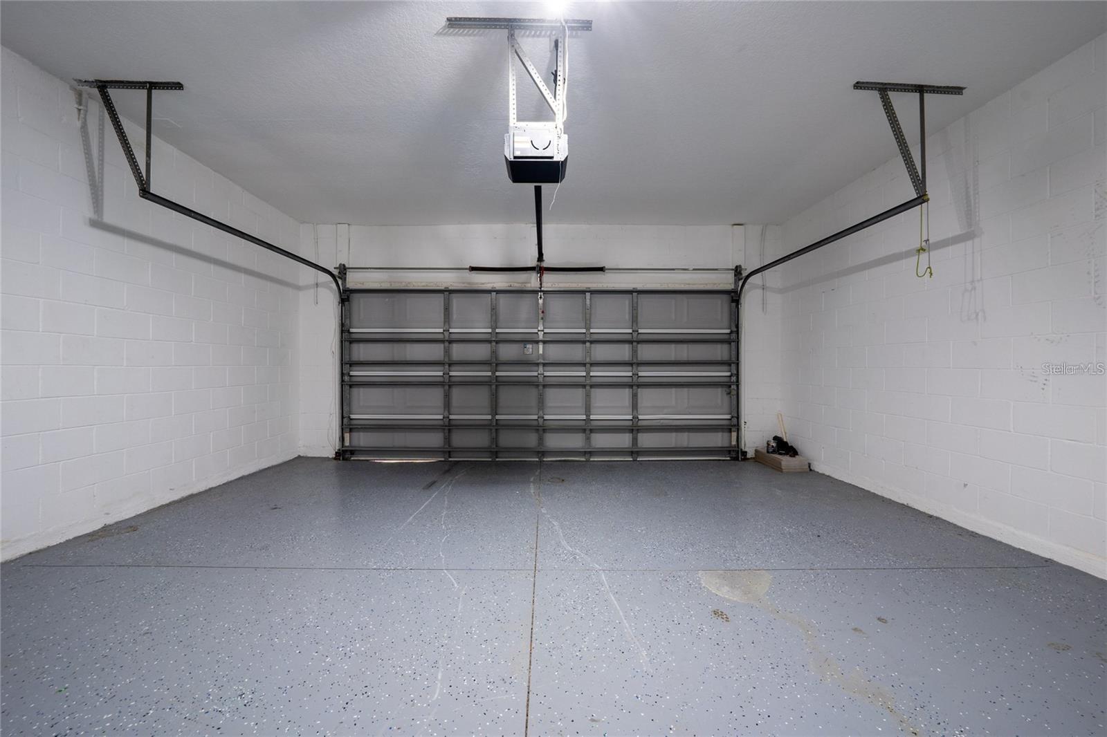 CRYSTAL COVE RESORT - Residential