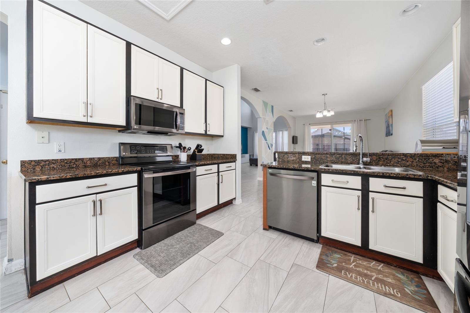 CRYSTAL COVE RESORT - Residential