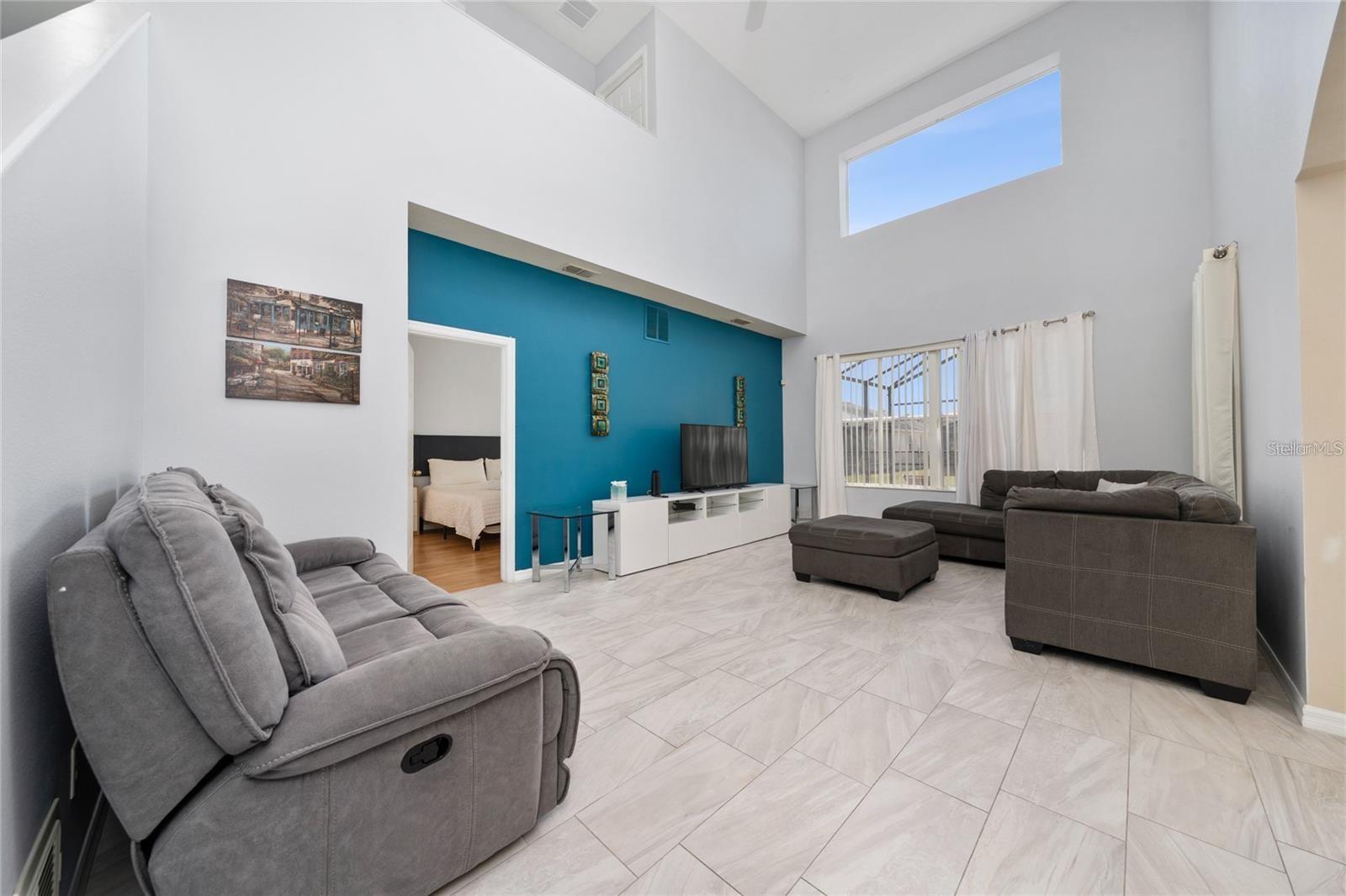 918 EMERALD GREEN COURT