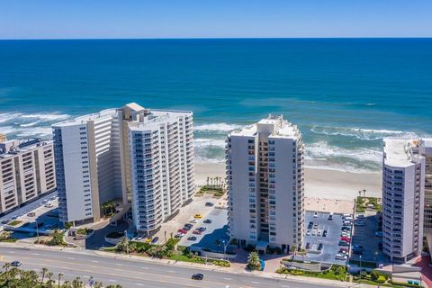 A home in DAYTONA BEACH