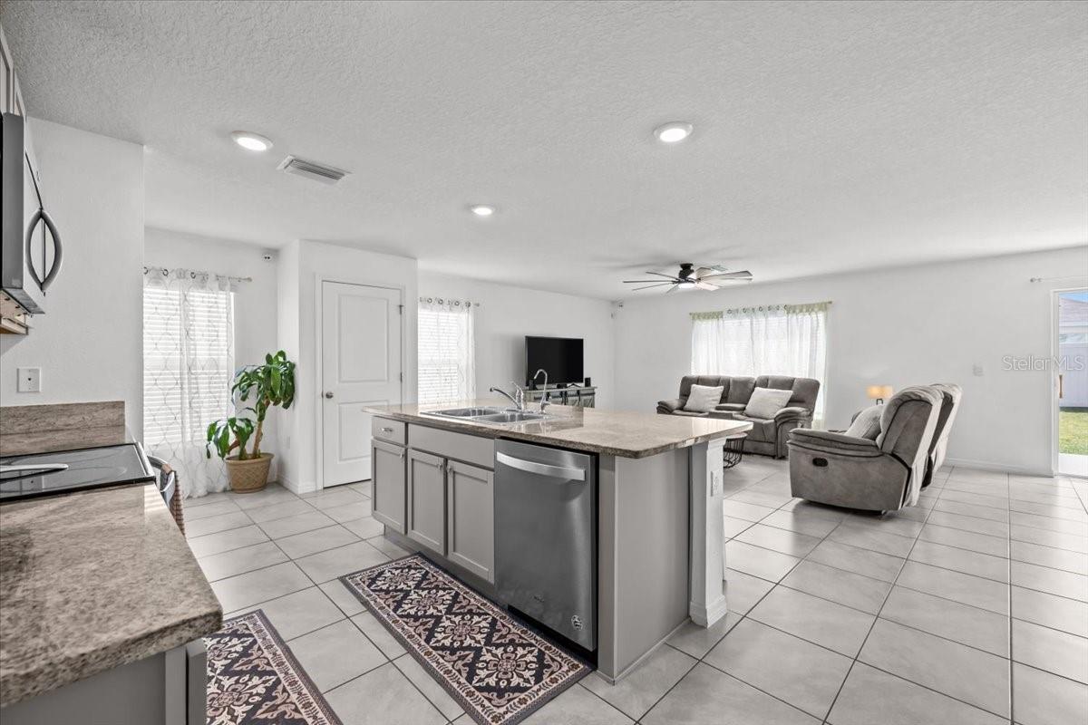 RIDGEWOOD - Residential