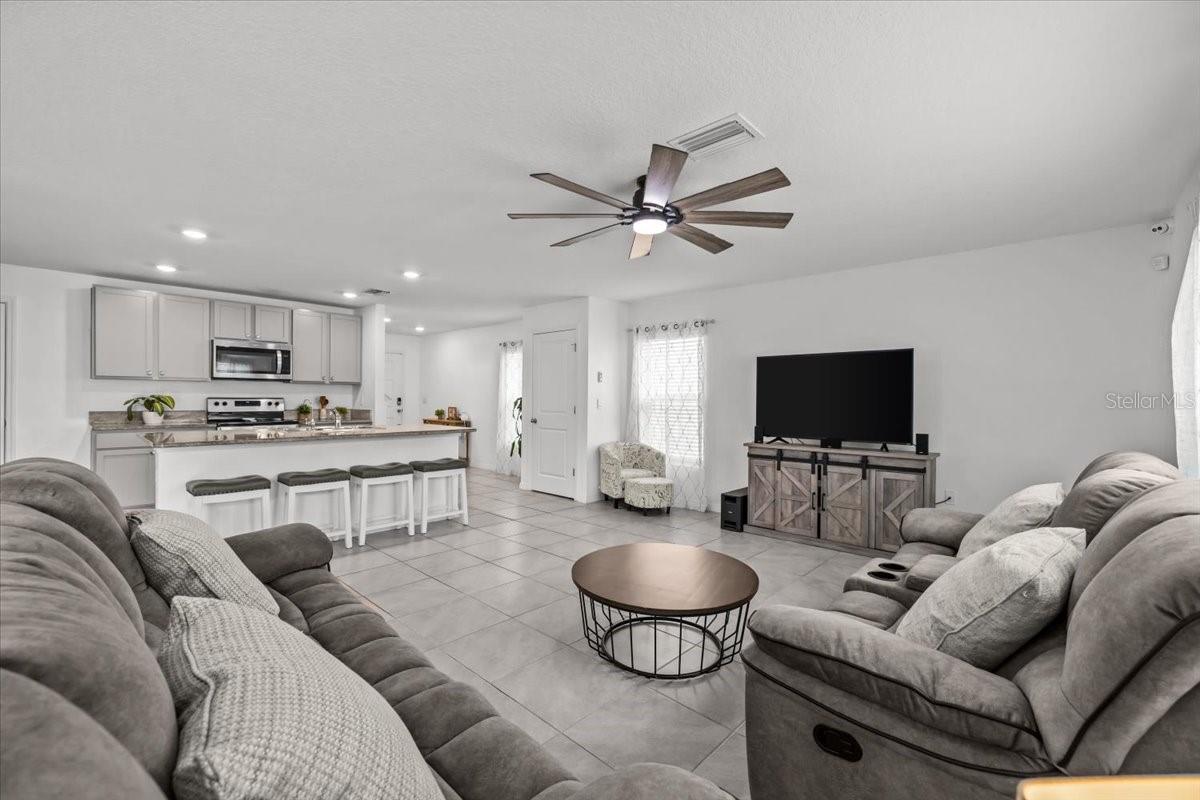 12148 WHITE CYPRESS PLACE