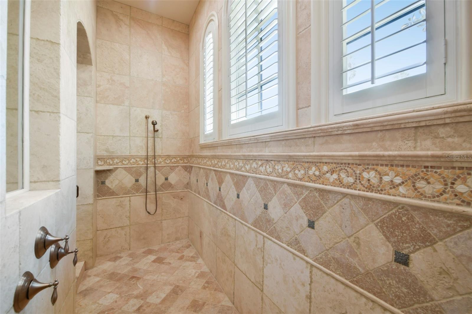 CELEBRATION EAST VILLAGE UNIT 4 - Residential