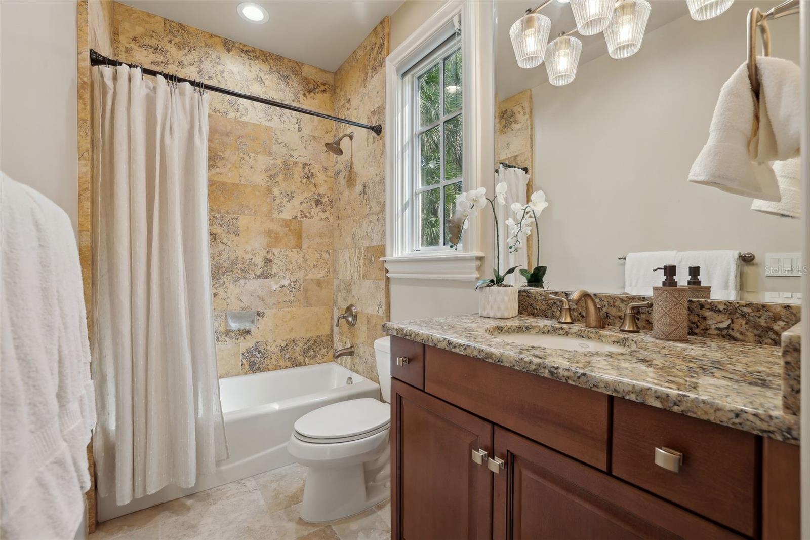 CELEBRATION EAST VILLAGE UNIT 4 - Residential