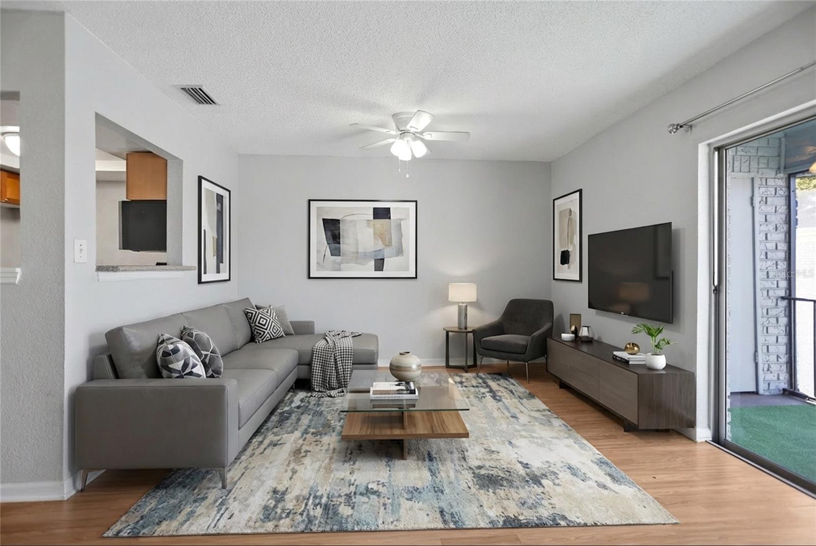 302 LEWFIELD CIRCLE 302