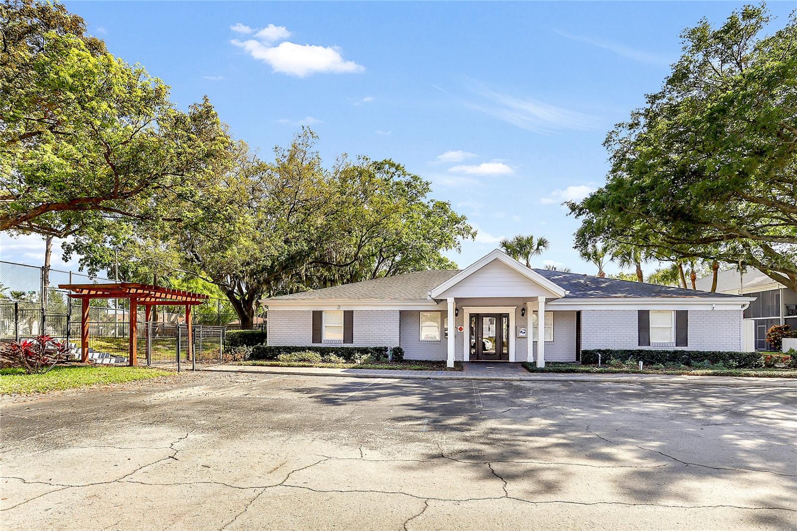 STRATFORD A WINTER PARK CONDO - Residential