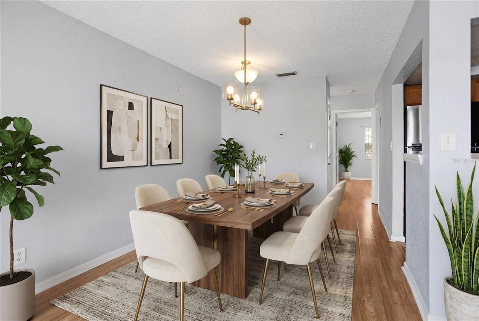 302 LEWFIELD CIRCLE 302