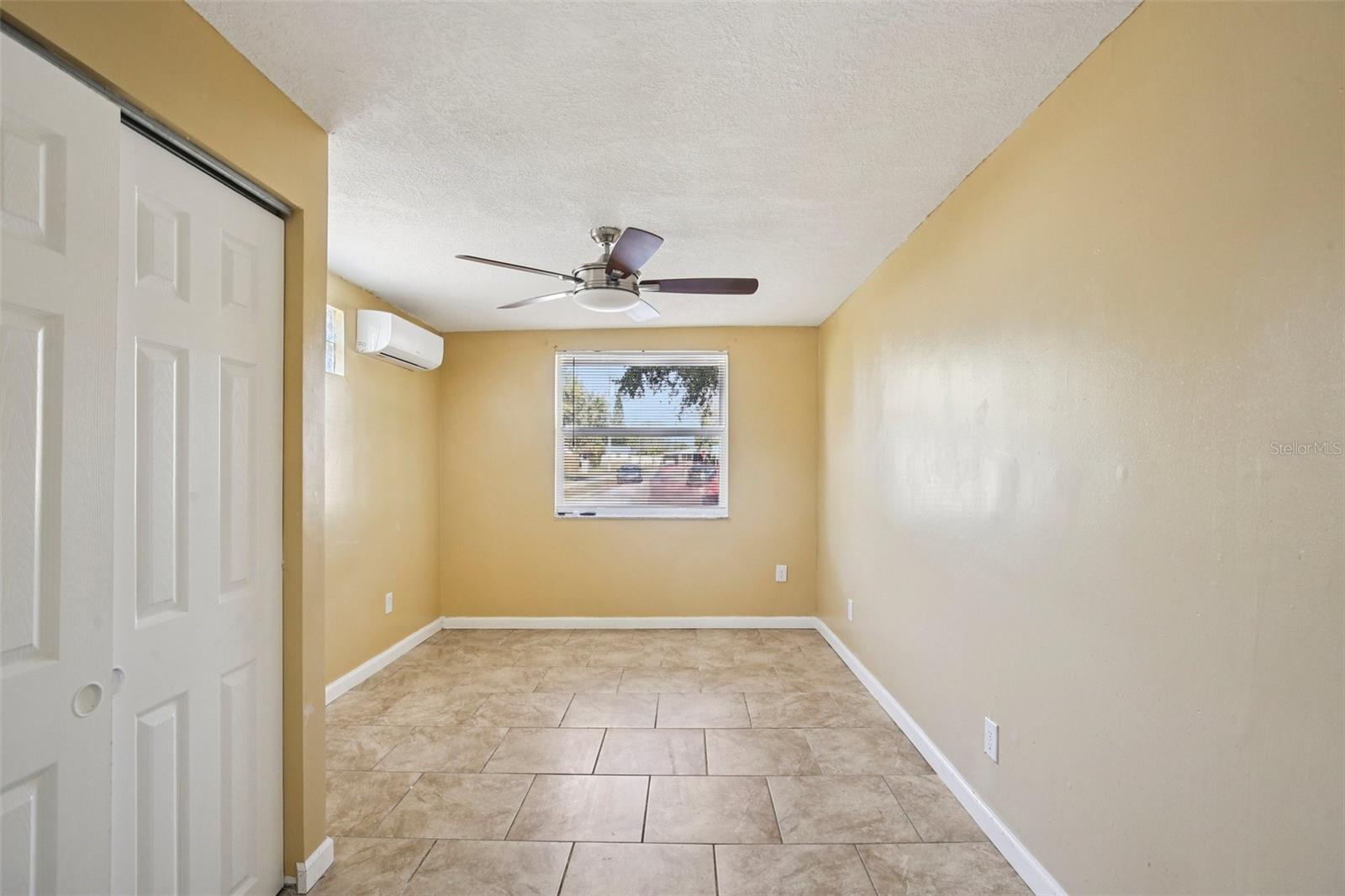 FAIRLAWN PARK UNITS 4 & 5 - Residential