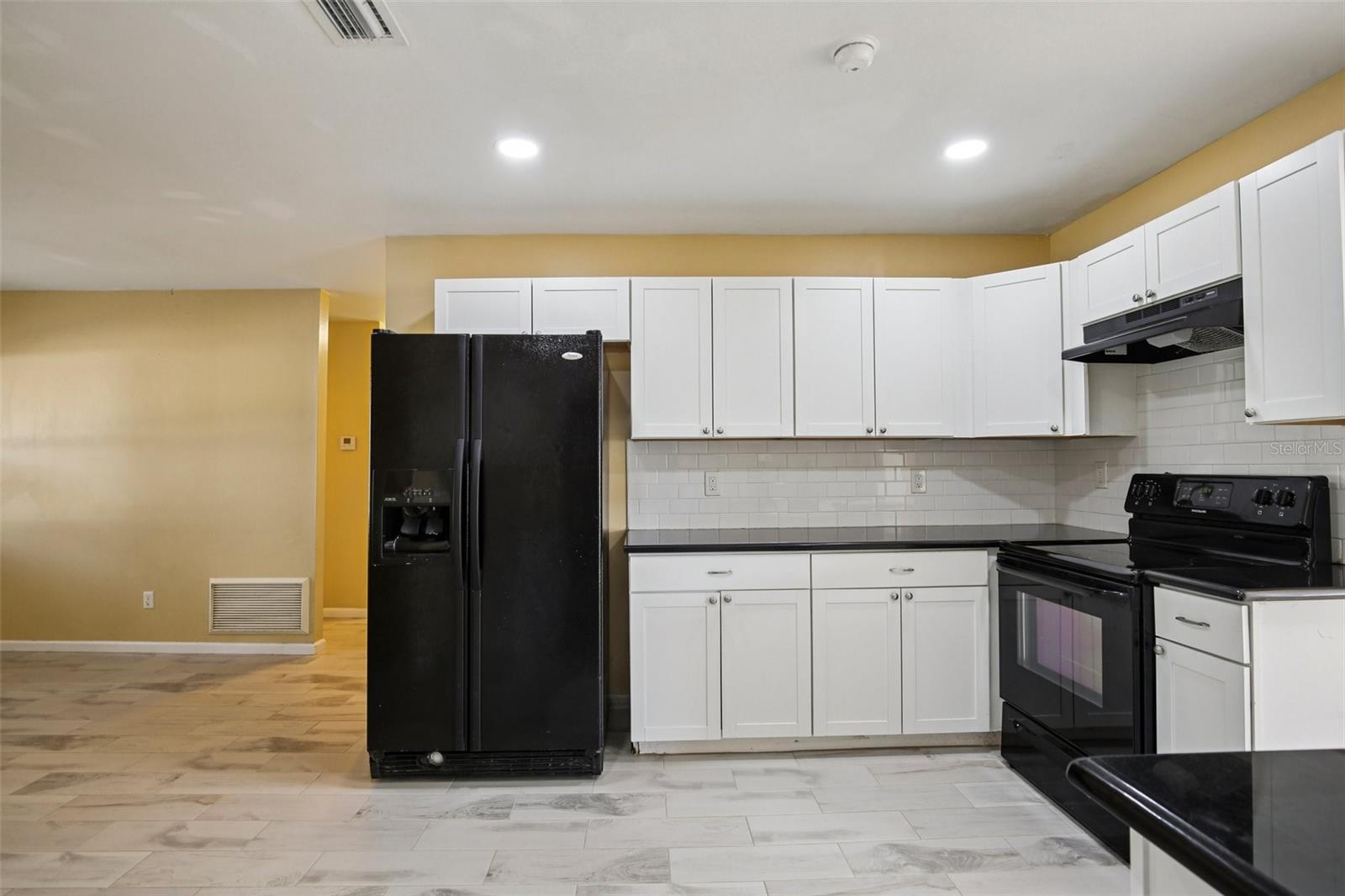 FAIRLAWN PARK UNITS 4 & 5 - Residential