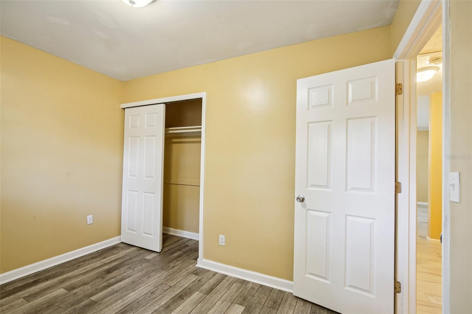 FAIRLAWN PARK UNITS 4 & 5 - Residential