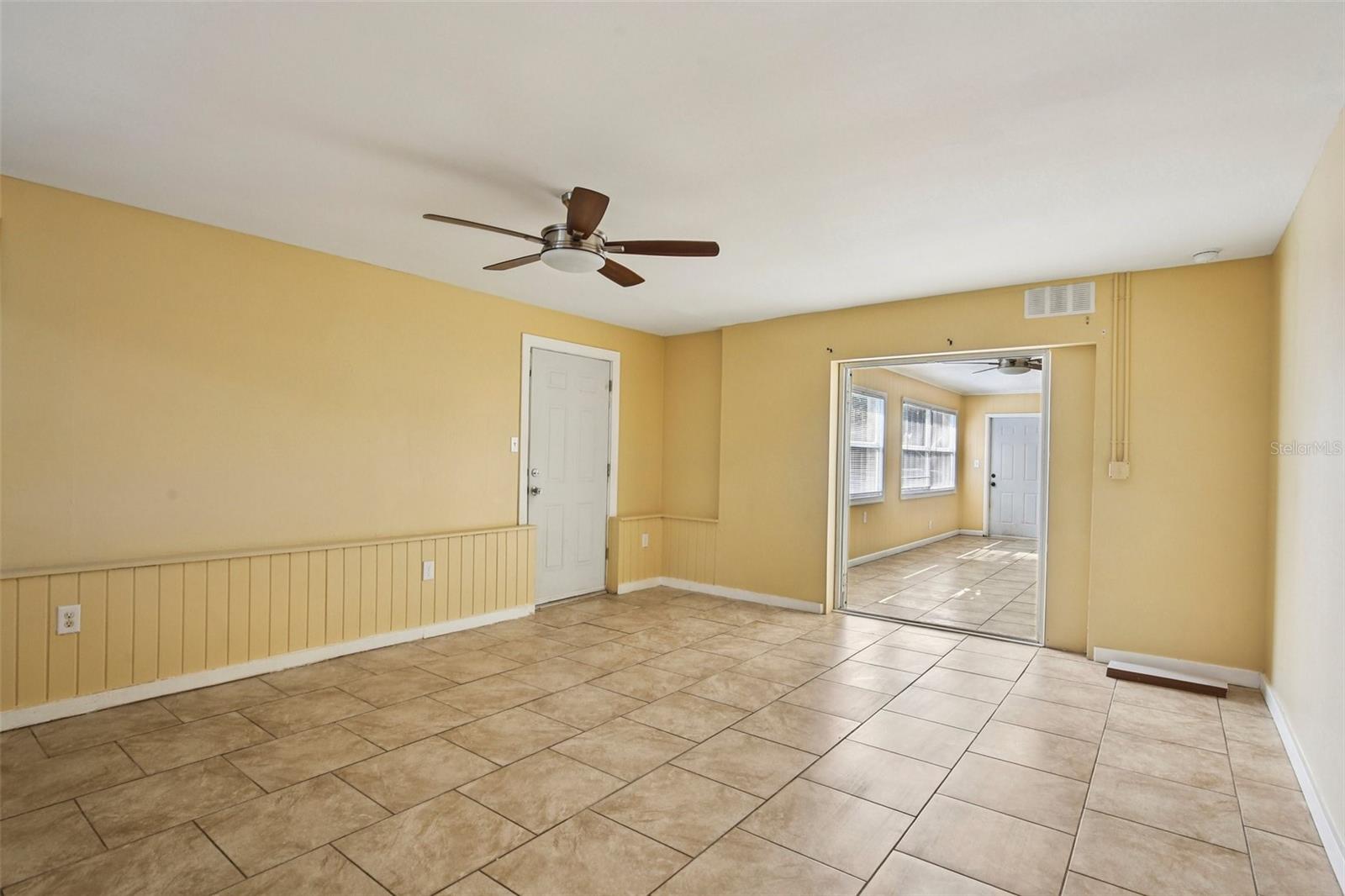 FAIRLAWN PARK UNITS 4 & 5 - Residential