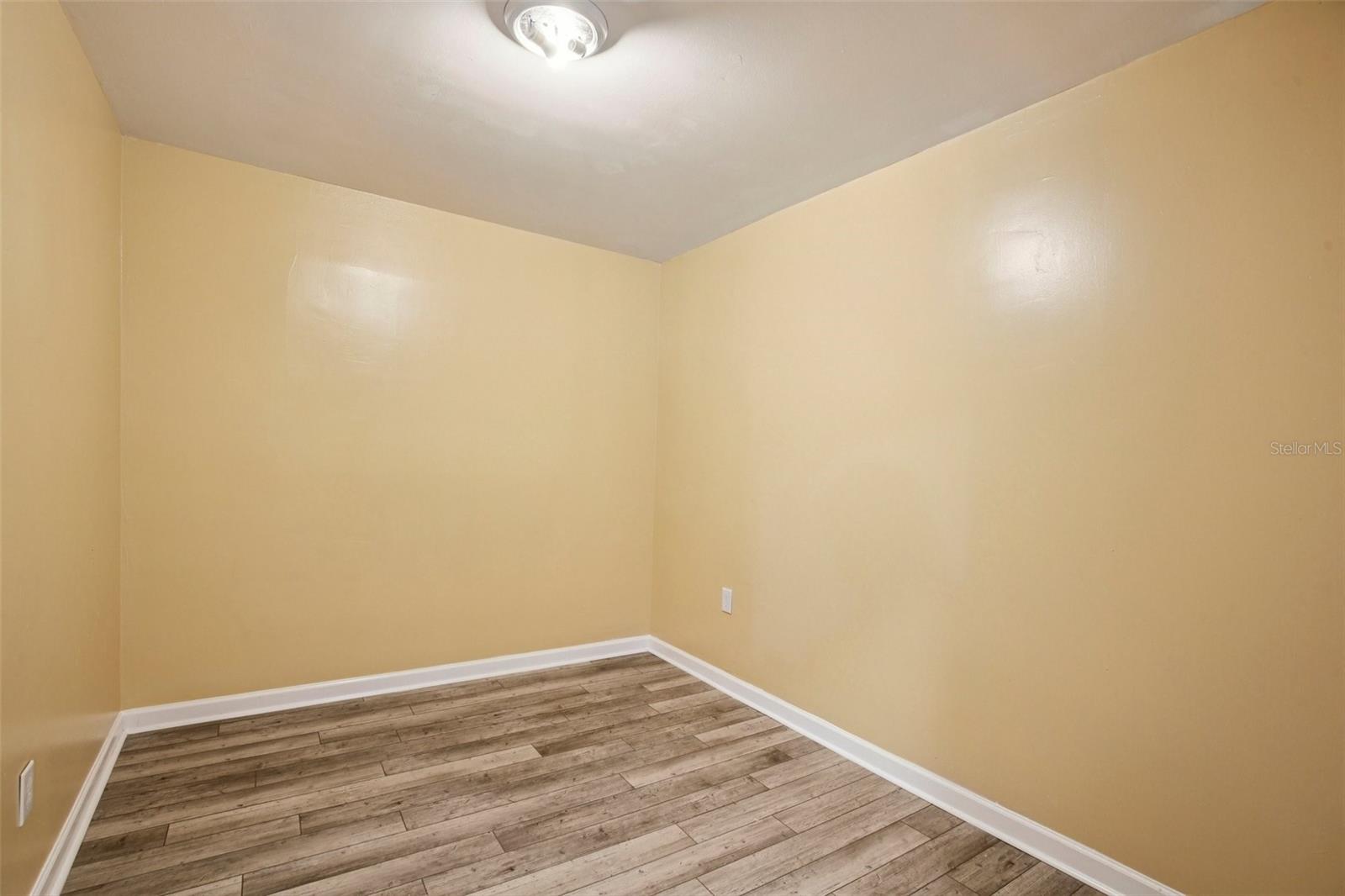 FAIRLAWN PARK UNITS 4 & 5 - Residential