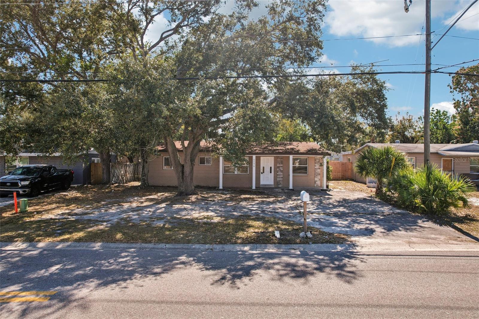 FAIRLAWN PARK UNITS 4 & 5 - Residential