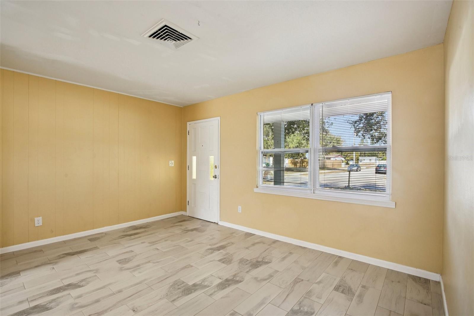 FAIRLAWN PARK UNITS 4 & 5 - Residential