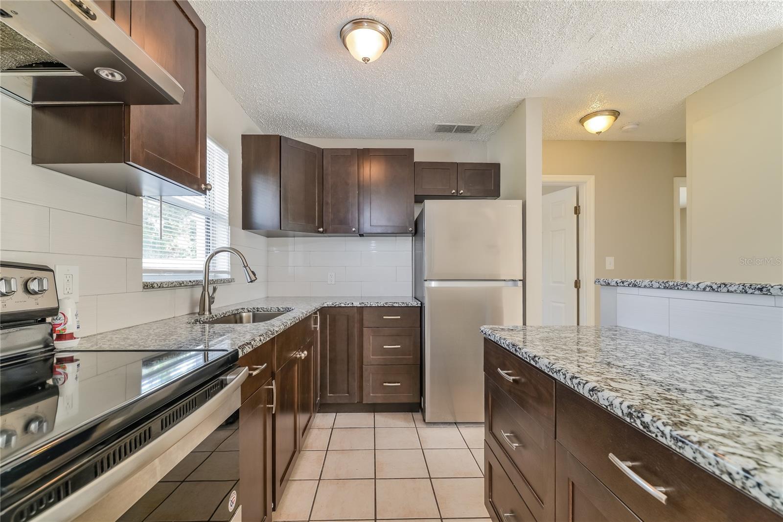 KENSINGTON PARK - Residential Lease