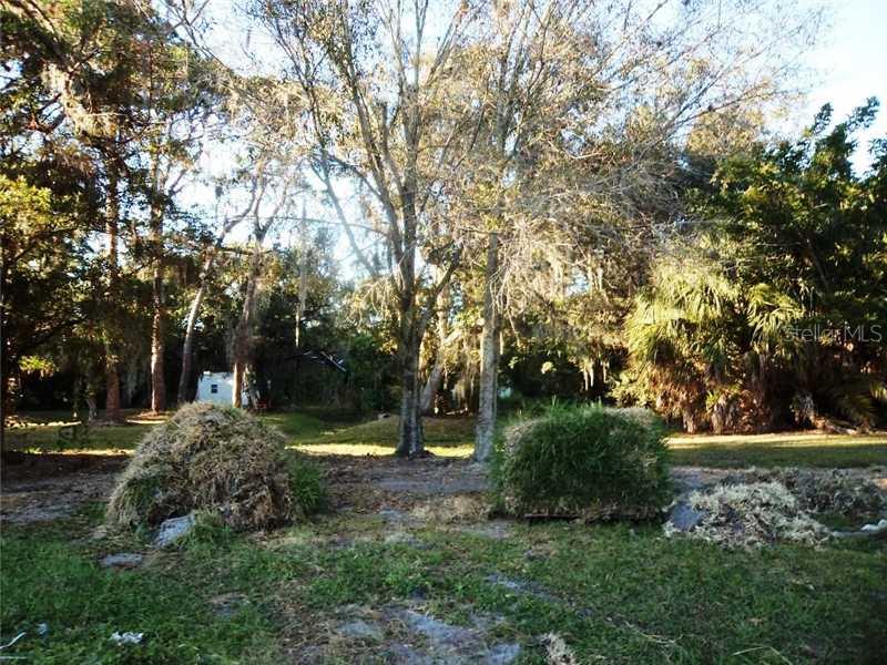 CANTON OAKS SUB - Land