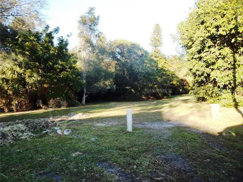 CANTON OAKS SUB - Land