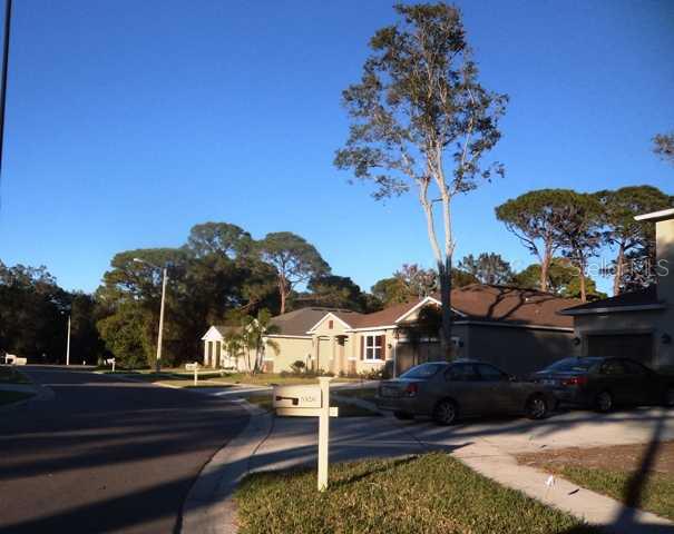 CANTON OAKS SUB - Land