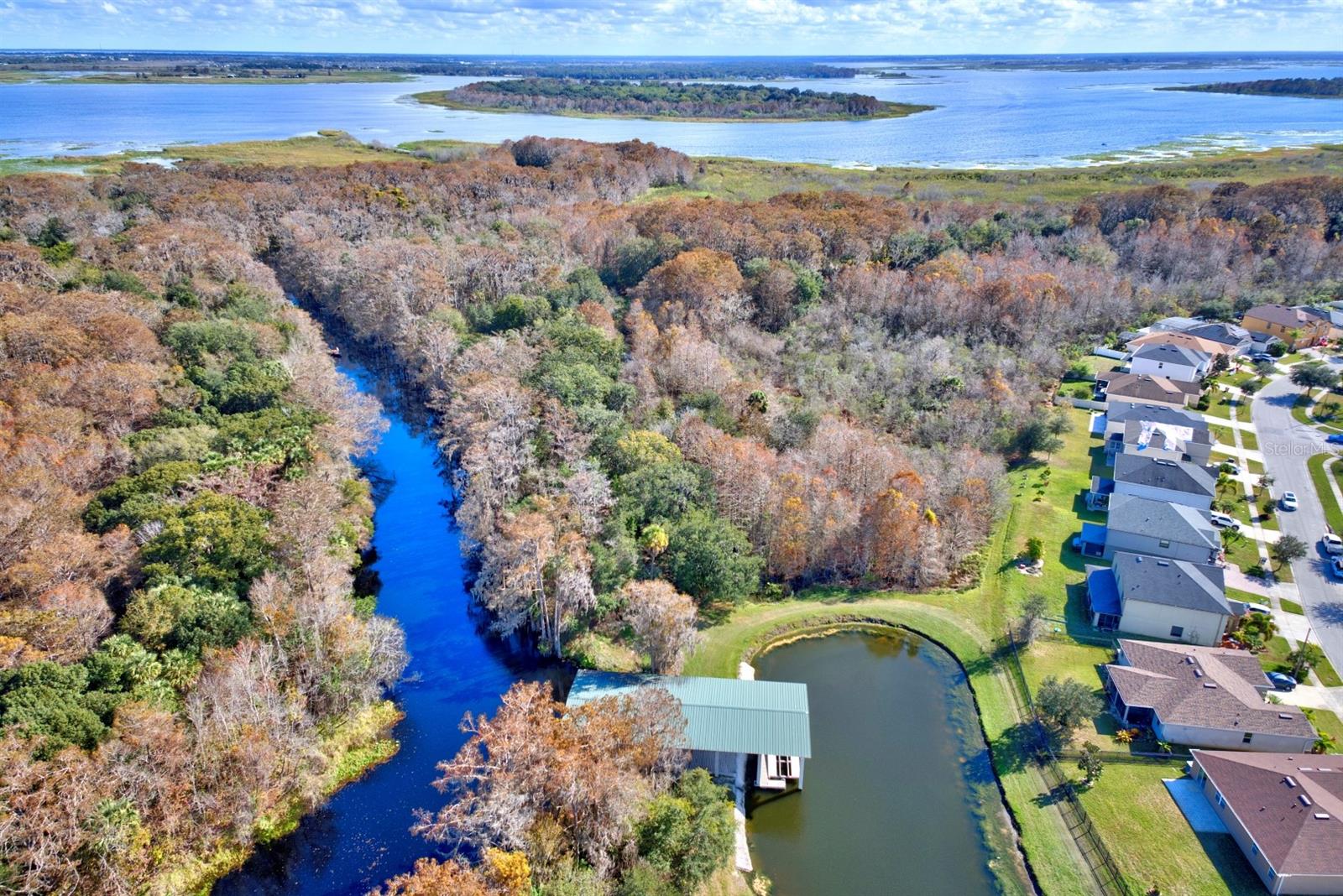 SHINGLE CRK RESERVE/OAKS PH V - Residential