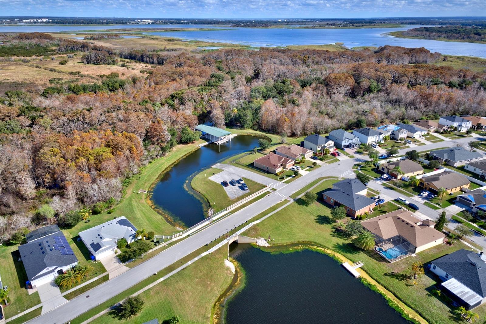 SHINGLE CRK RESERVE/OAKS PH V - Residential