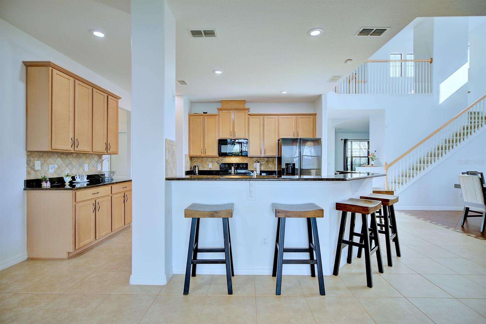 SHINGLE CRK RESERVE/OAKS PH V - Residential