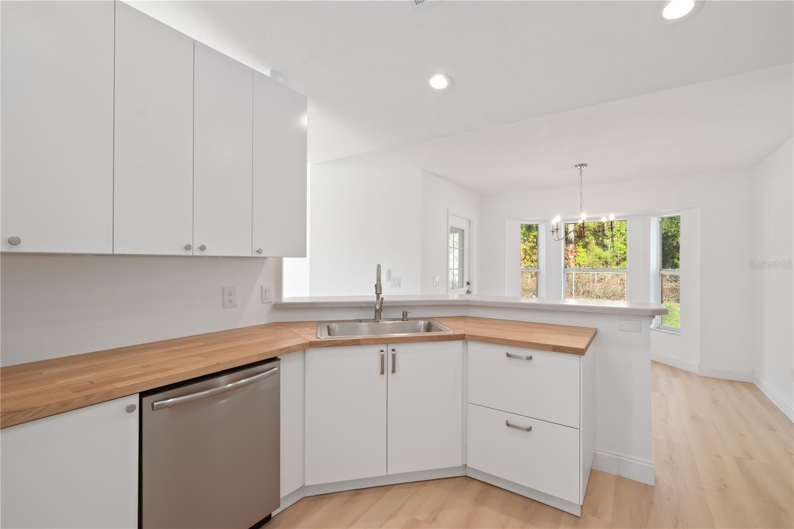 MARION OAKS UN 07 - Residential Lease