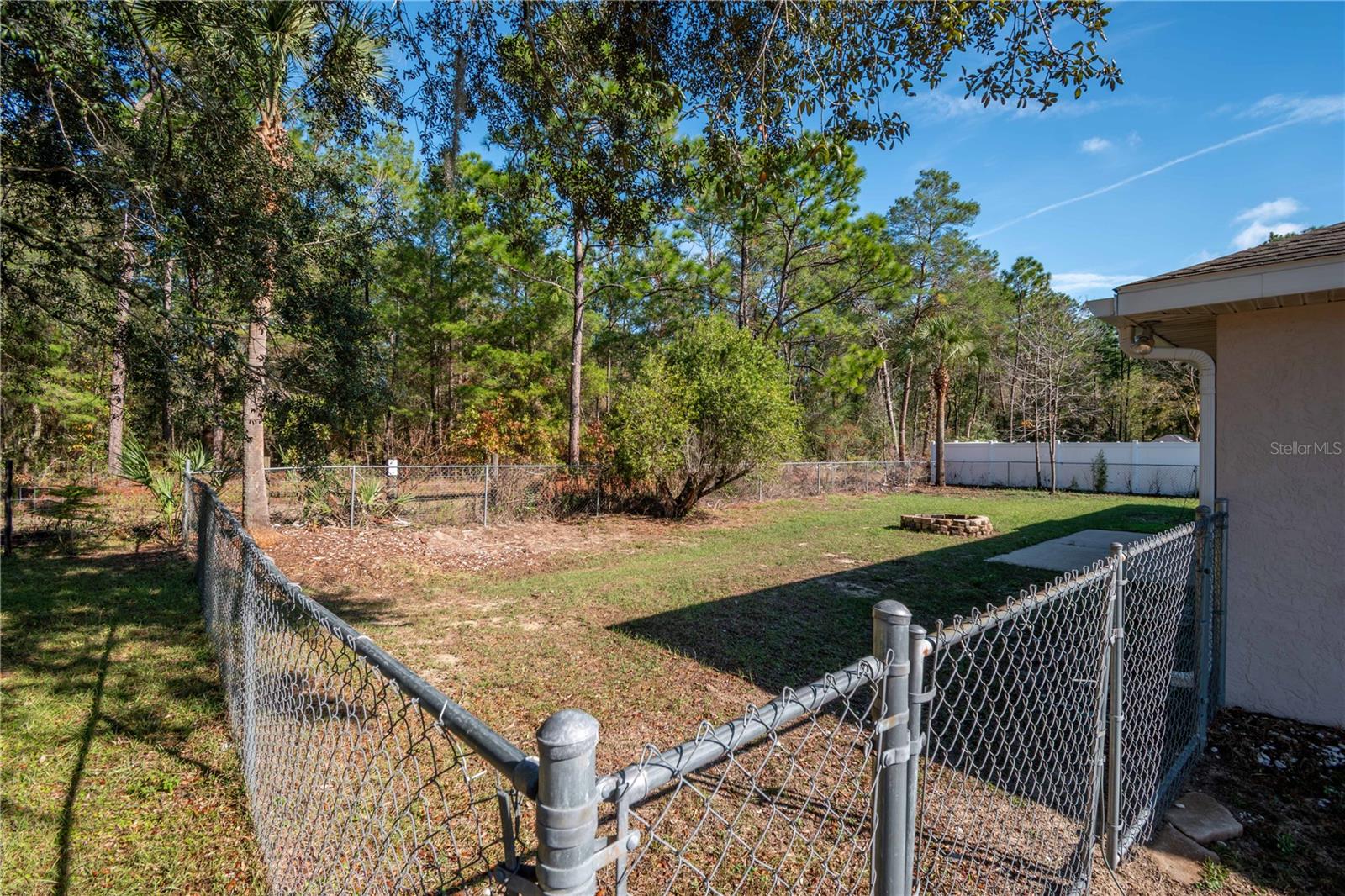 MARION OAKS UN 07 - Residential Lease