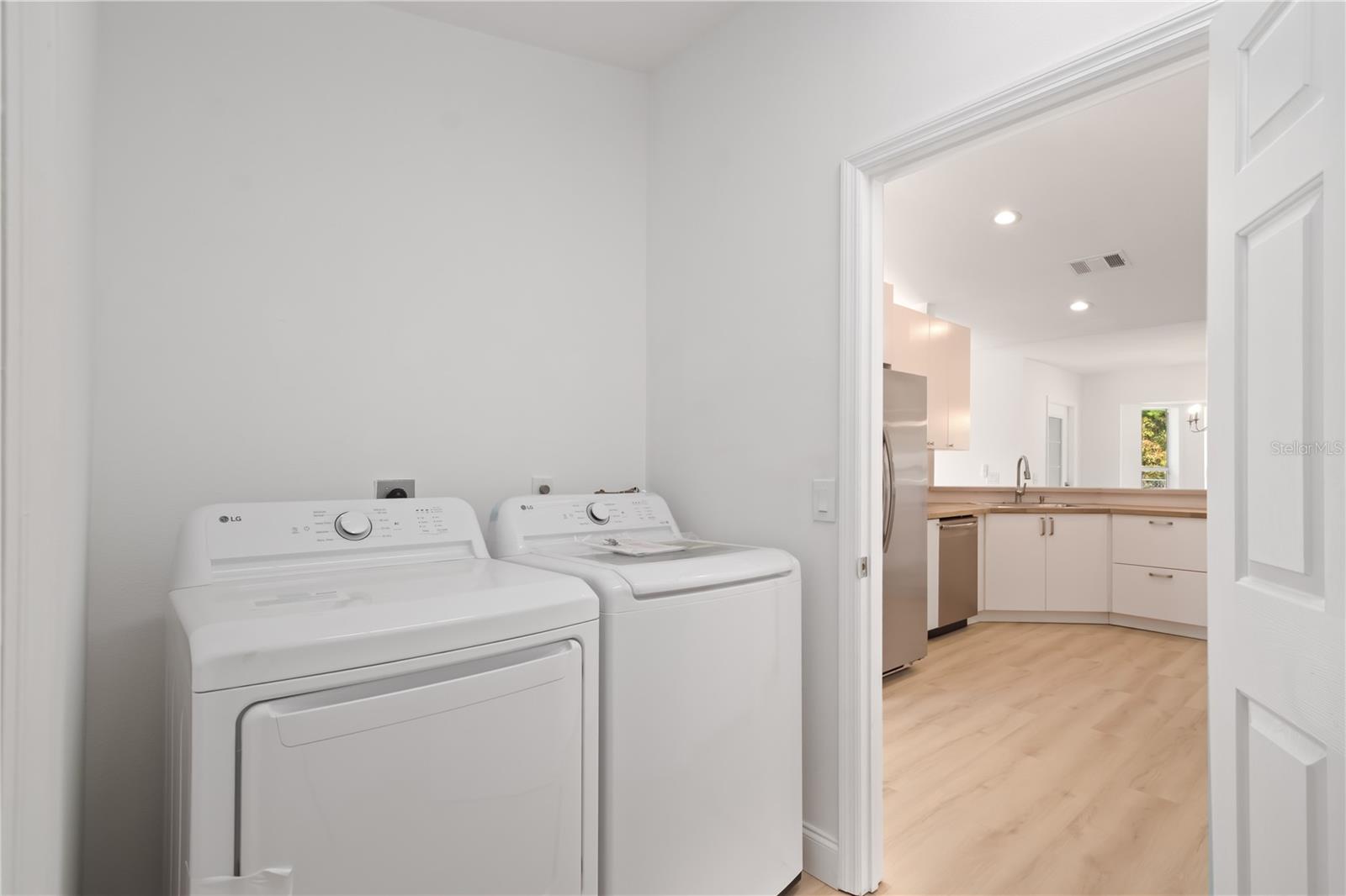 MARION OAKS UN 07 - Residential Lease