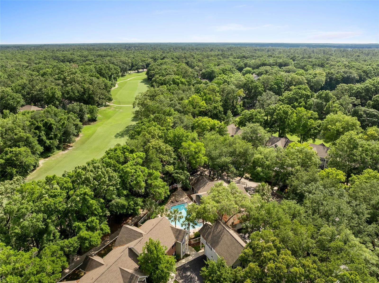 THE LINKS - Residential