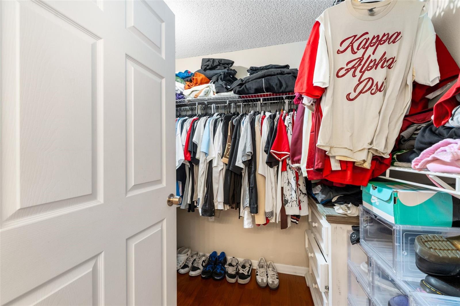 THE LINKS - Residential