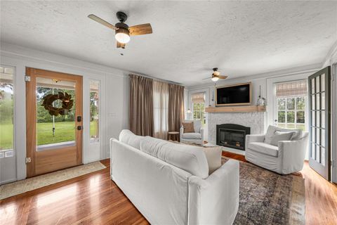 Tiny photo for 3350 NE 70th Street, Ocala, FL 34479 (MLS # OM725893)