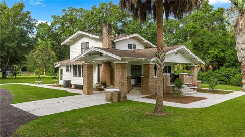 Photo of 3350 NE 70th Street, Ocala, FL 34479 (MLS # OM725893)