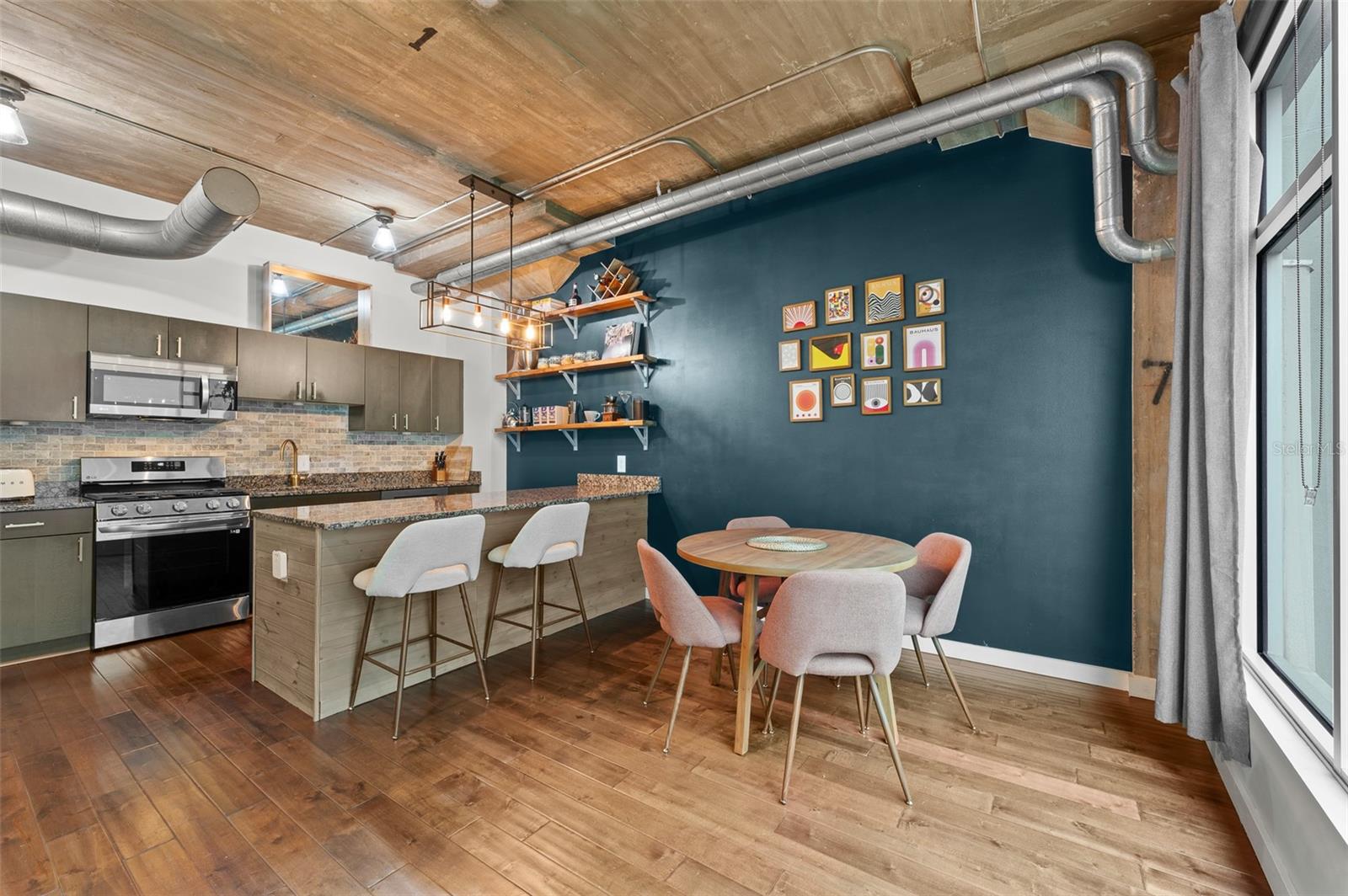 101 N 12TH STREET 206