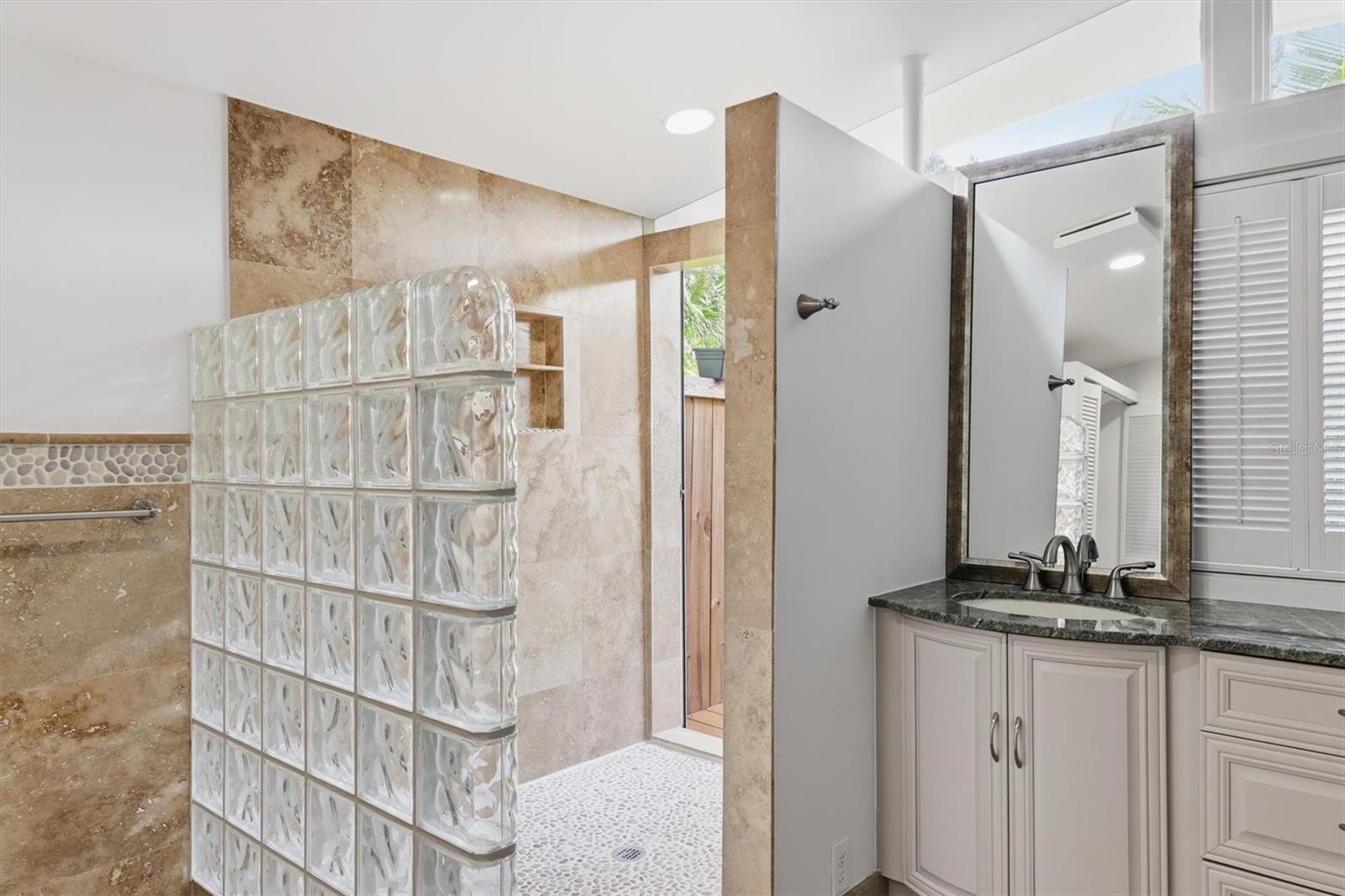 BIRD KEY SUB - Residential