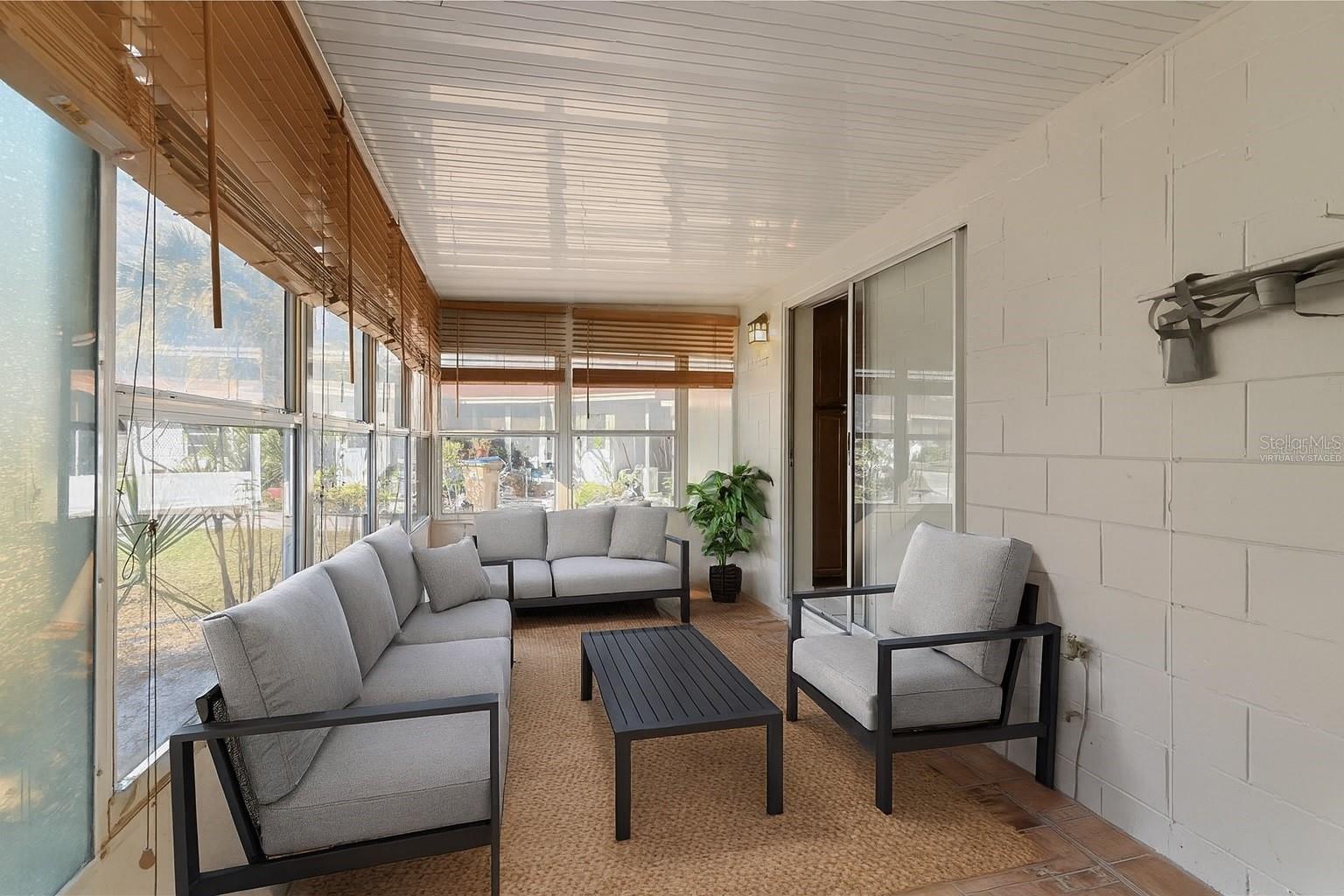 MARBRISA VILLAS - Residential